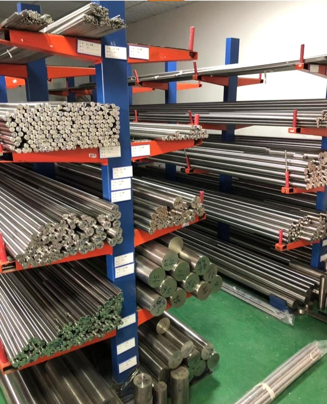 鈦棒.jpg 鈦棒.jpg